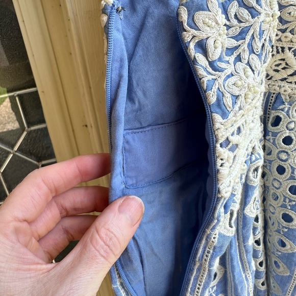 VERY RARE Payal Jain Emilia Embroidered Dress from Anthropologie. EUC. Size 0P - Picture 7 of 11